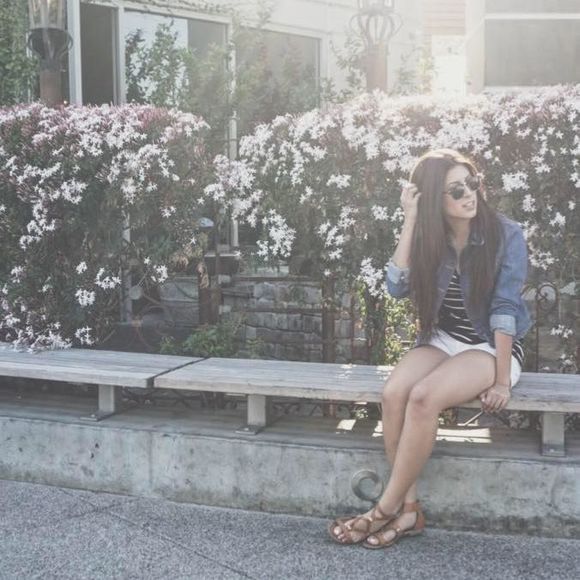 Meet your Posher, Jessica - Picture 1 of 1